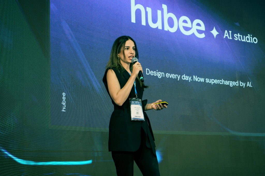 Samar Ghattas palestrando na Hubee